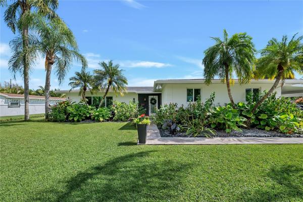 Coral Reef Estates, 15725 SW 89th Ave, Palmetto Bay, Florida 33157, image 1