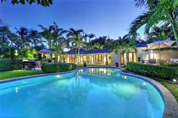 Coral Gables Country Club, 630 University Dr, Coral Gables, Florida 33134, image 2