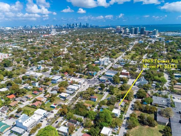 St Albans Park, 3763 Thomas Ave, Miami, Florida 33133, image 1
