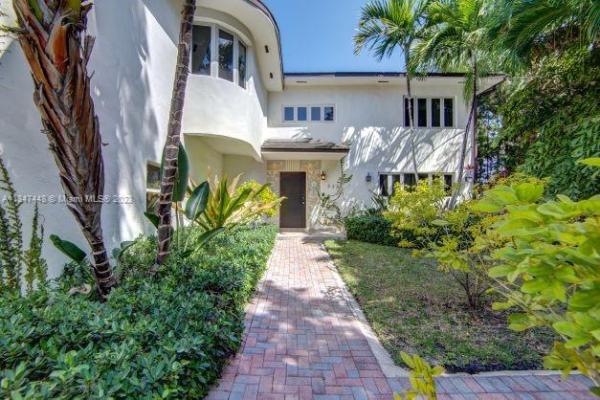 Ambarina, 543 SW 29th Rd, Miami, Florida 33129, image 1