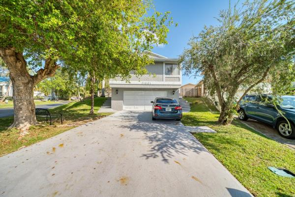 Montego Bay, 21801 SW 99th Ave, Cutler Bay, Florida 33190, image 1