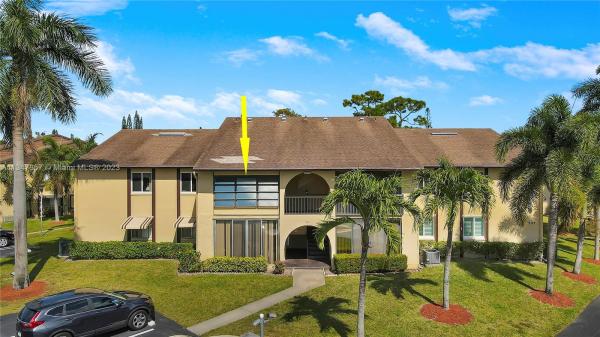 Pine Ridge 3, 331 Pine Ridge Cir #A-2, Greenacres, Florida 33463, image 2