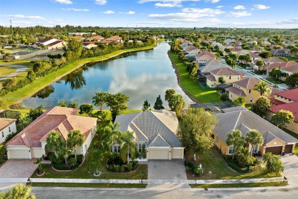 Hamilton Bay, 6326 Greenhedge Ct, West Palm Beach, Florida 33411, image 1