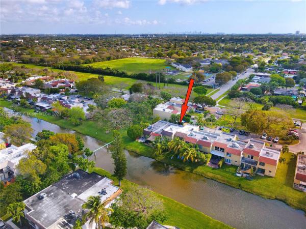 Sunset Park Town Houses, 8414 SW 103rd Ave, Kendall, Florida 33173, image 1