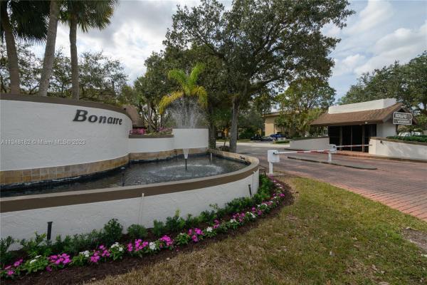 Bonaire Village At Woodmont, 7550 NW 79th Ave #U2, Tamarac, Florida 33321, image 1