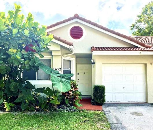 Fairway Views, 7652 S Pinewalk Dr S #139, Margate, Florida 33063, image 1
