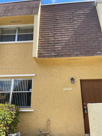 Blueberry Hill, 5840 Blueberry Ct #66, Lauderhill, Florida 33313, image 1