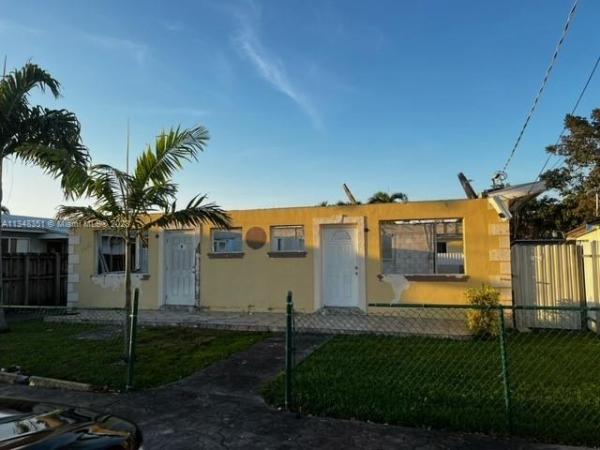 Coral Terrace Residential, 7045 SW 22nd St, Coral Terrace, Florida 33155, image 1