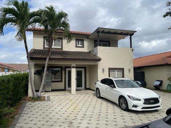 Berkshire West, 8943 NW 112th Ter, Hialeah Gardens, Florida 33018, image 1