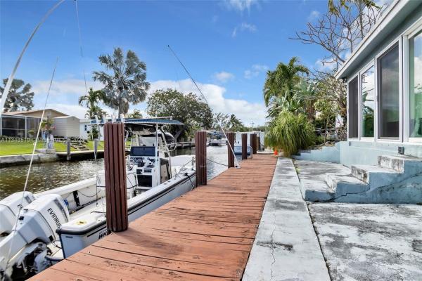 Florian Isles, 1429 NW 10th St, Dania Beach, Florida 33004, image 1