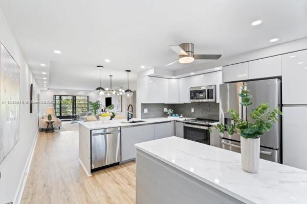 Portofino Village, 3102 Portofino Pt #H3, Coconut Creek, Florida 33066, image 1