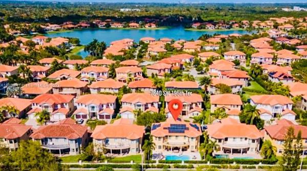 Cutler Cay, 7840 SW 195th Ter, Cutler Bay, Florida 33157, image 2