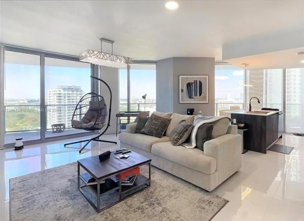 Aria On The Bay, 488 NE 18th St #1801, Miami, Florida 33132, image 2