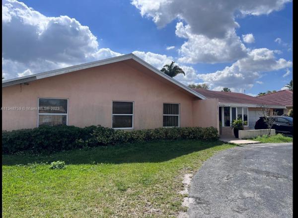 Cicely Estates, 9970 SW 30th St, University Park, Florida 33165, image 1