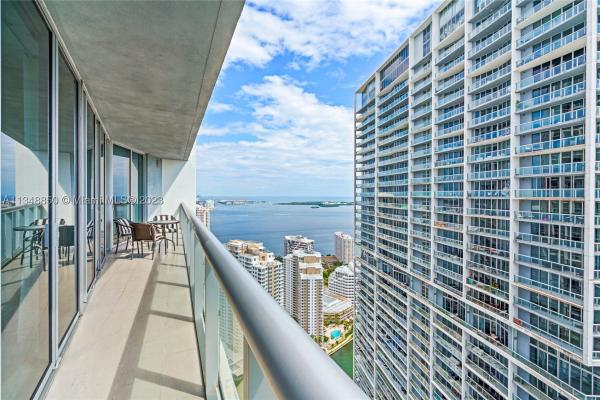 Icon Brickell Tower 1, 475 Brickell Ave #4713, Miami, Florida 33131, image 1