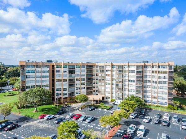 The Elm, 1000 Saint Charles Pl #407, Pembroke Pines, Florida 33026, image 1