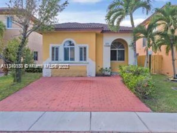 Meghans Place, 2514 NE 41st Ave, Homestead, Florida 33033, image 1