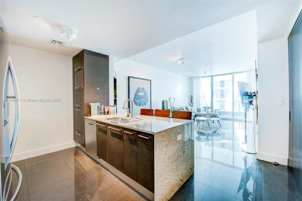 900 Biscayne Bay, 900 Biscayne Blvd #4110, Miami, Florida 33132, image 2