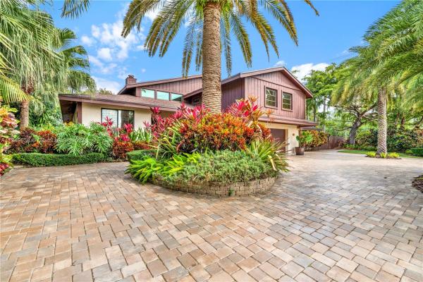 Old Cutler Grove, 8201 SW 186th St, Cutler Bay, Florida 33157, image 1