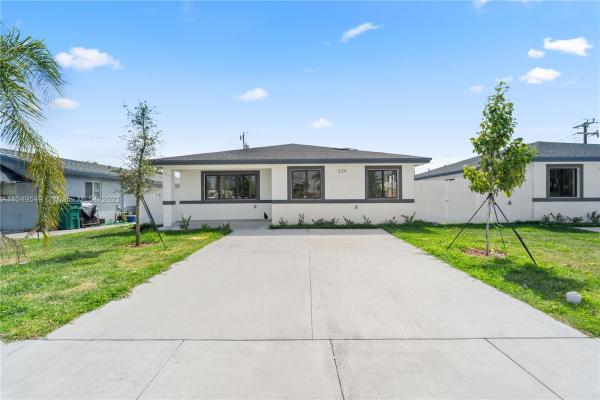 Washington Park, 529 NW 15th St, Florida City, Florida 33034, image 1