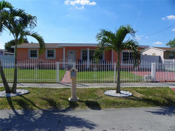 Carol City, 4820 NW 176th St, Miami Gardens, Florida 33055, image 2