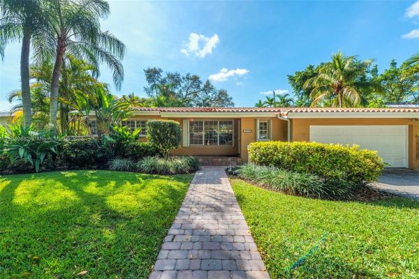 Riviera, 1510 Delgado Ave, Coral Gables, Florida 33146, image 2