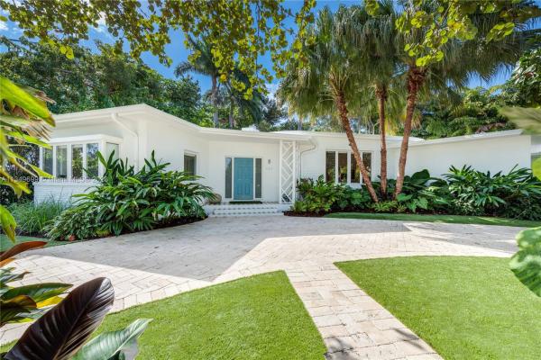 San Marino Island, 424 E San Marino Dr, Miami Beach, Florida 33139, image 1