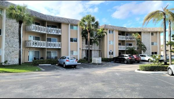 Villas Of Miami Lakes, 7480 Miami Lakes Dr #G208, Miami Lakes, Florida 33014, image 1