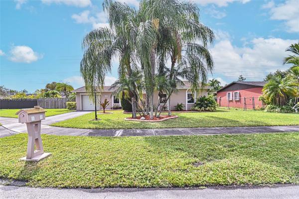 Winston Park, 12906 SW 85th St, Kendale Lakes, Florida 33183, image 2