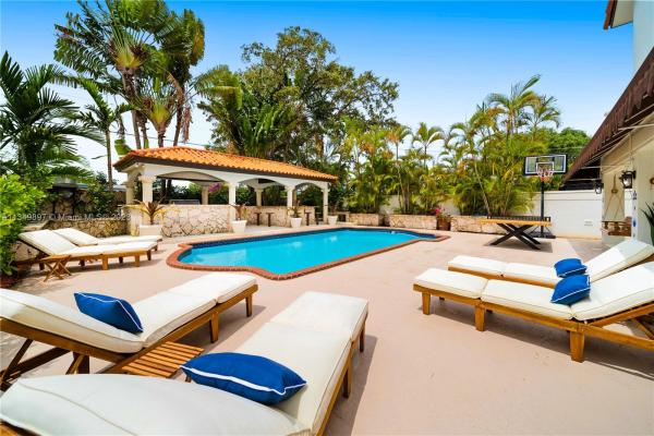 New Shenandoah, 1922 SW 24th St, Miami, Florida 33145, image 1