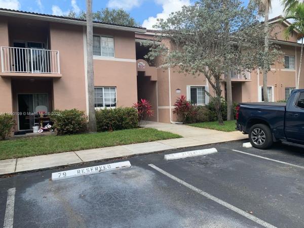 Serenity Palms, 3231 Sabal Palm Mnr #206, Davie, Florida 33024, image 1