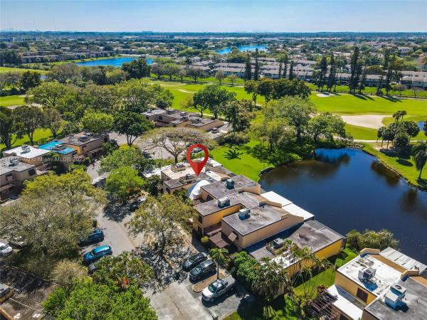 Villas Central, 10790 S Golfview Dr, Pembroke Pines, Florida 33026, image 1
