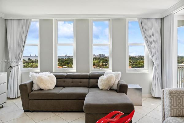 The Carriage House, 5401 Collins Ave #1123, Miami Beach, Florida 33140, image 1