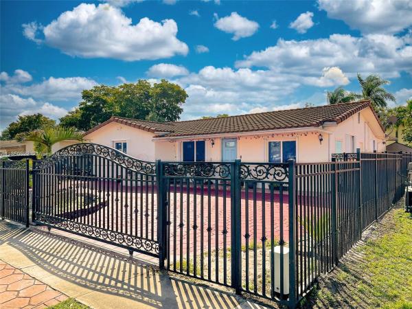 3701 NW 78th Ave, Davie, Florida 33024, image 2