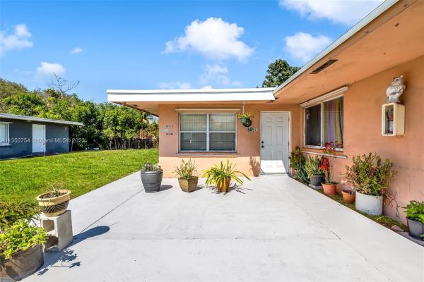 Hollywood Country Estates, 5849 Mckinley St, Hollywood, Florida 33021, image 1