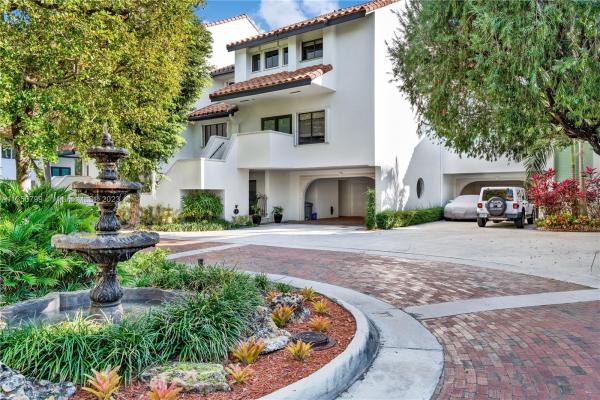 L'Hermitage, 2000 S Bayshore Dr #8, Miami, Florida 33133, image 1