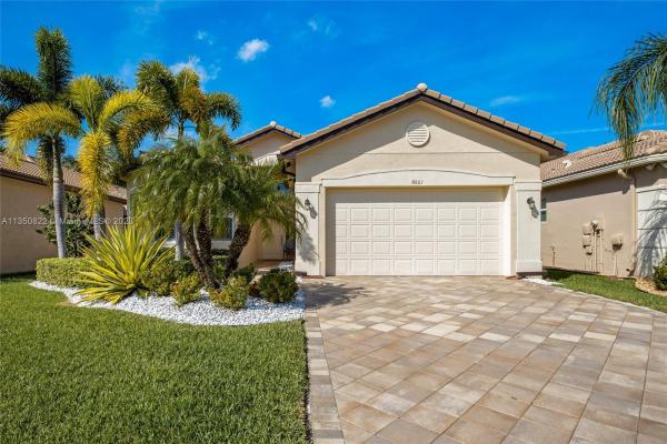 Valencia Cove, 8661 Carmel Mountain Way, Boynton Beach, Florida 33473, image 2