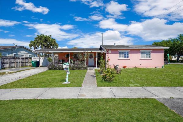 Palm Springs North Residential, 8201 NW 178th St, Palm Springs North, Florida 33015, image 2