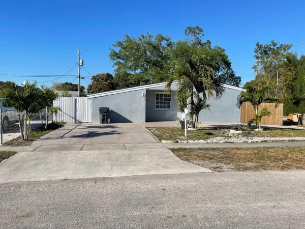 Driftwood Acres, 6801 Park St, Hollywood, Florida 33024, image 2
