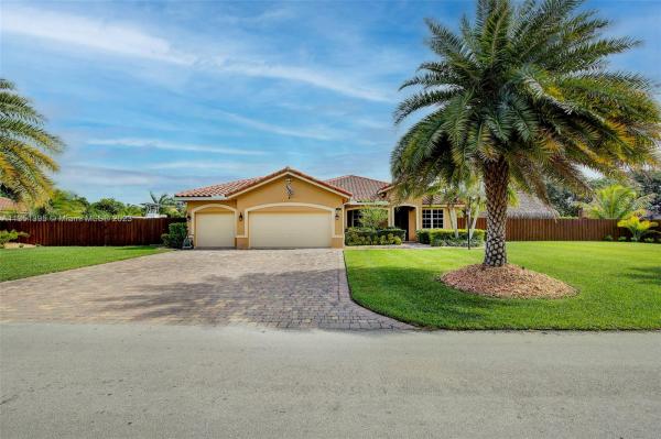 Redland Reef, 1650 NW 21st St, Homestead, Florida 33030, image 1