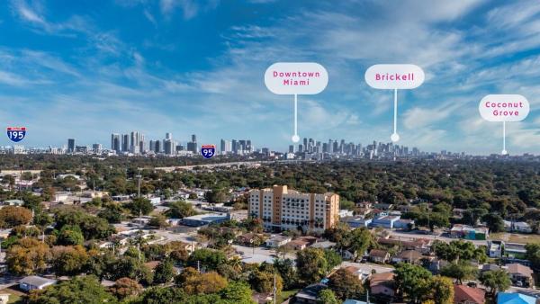 Bowling Green, 1091 NW 55th Ter, Miami, Florida 33127, image 1
