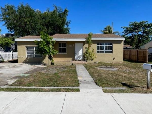 Sunshine Manor, 2633 Fletcher St, Hollywood, Florida 33020, image 1