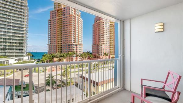 White Egret, 2200 NE 33rd Ave #7G, Fort Lauderdale, Florida 33305, image 1