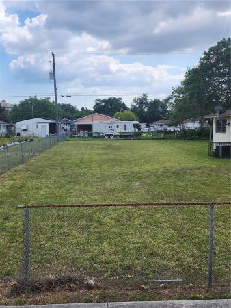 Hialeah Heights, 2938 NW 58th St, Brownsville, Florida 33142, image 1
