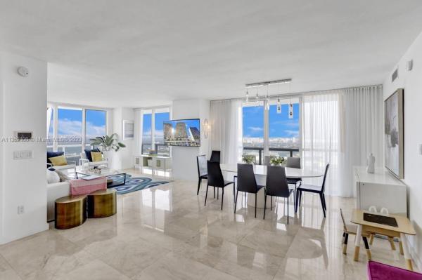 50 Biscayne, 50 Biscayne Blvd #4902, Miami, Florida 33132, image 2