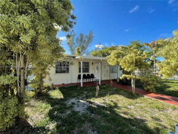 Sunkist Grove, 12050 NW 15th Ave, North Miami, Florida 33167, image 1