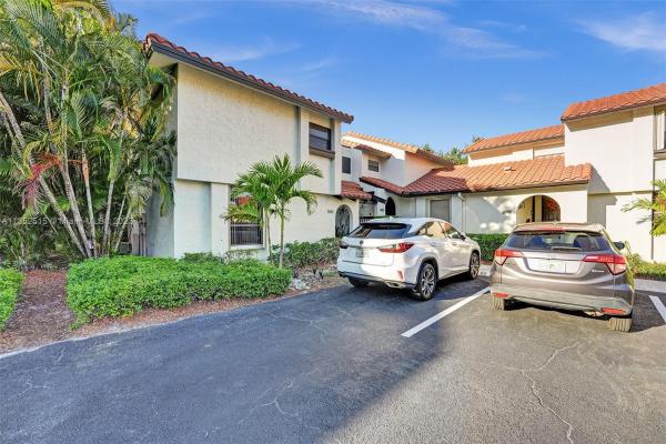 Village Homes At Town Place, 5803 Fox Hollow Dr #G, Boca Raton, Florida 33486, image 1