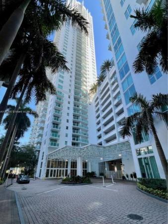 Brickell On The River North Tower, 31 SE 5th St #2607, Miami, Florida 33131, image 2