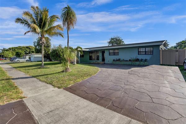 Ives Estates Residential, 19731 NE 11th Pl, Ives Estates, Florida 33179, image 2