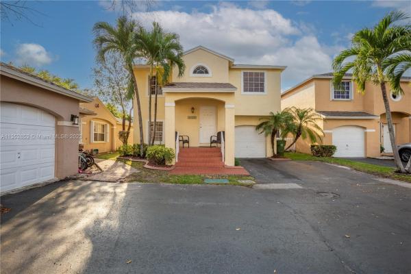 The Provinces Of Pierpointe At Pembroke Lakes, 11725 NW 12th St, Pembroke Pines, Florida 33026, image 2